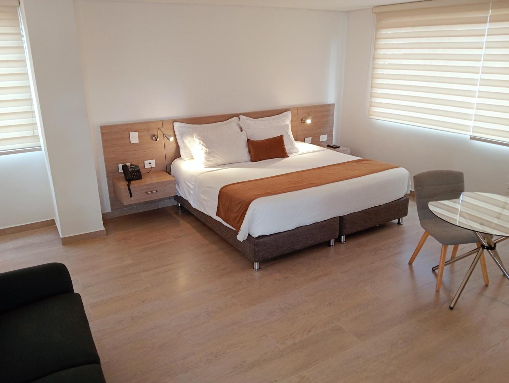 Hotel Lomas 10 Medellin By Dico Εξωτερικό φωτογραφία