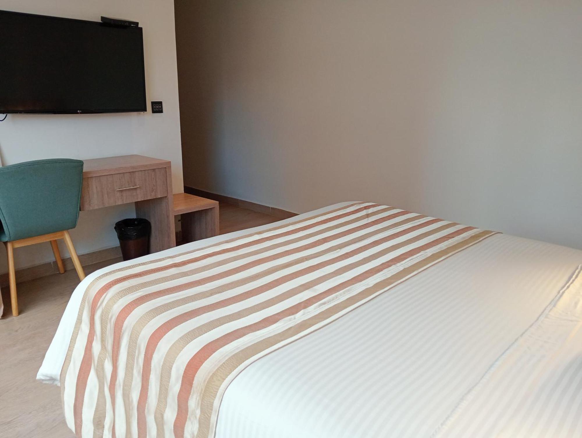 Hotel Lomas 10 Medellin By Dico Εξωτερικό φωτογραφία
