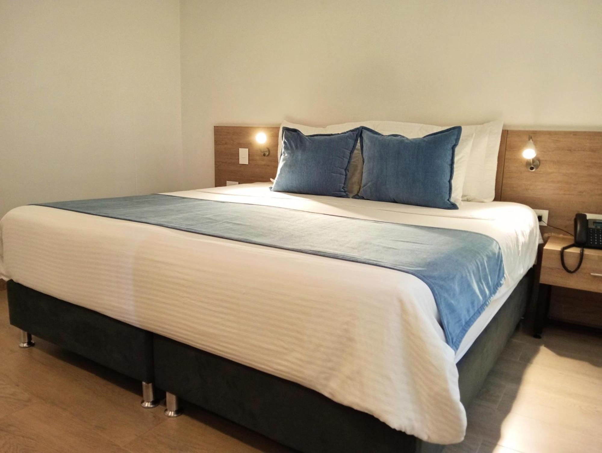 Hotel Lomas 10 Medellin By Dico Εξωτερικό φωτογραφία